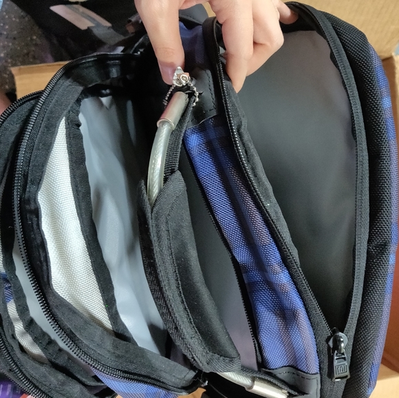 Bookbag - Picture 6 of 6